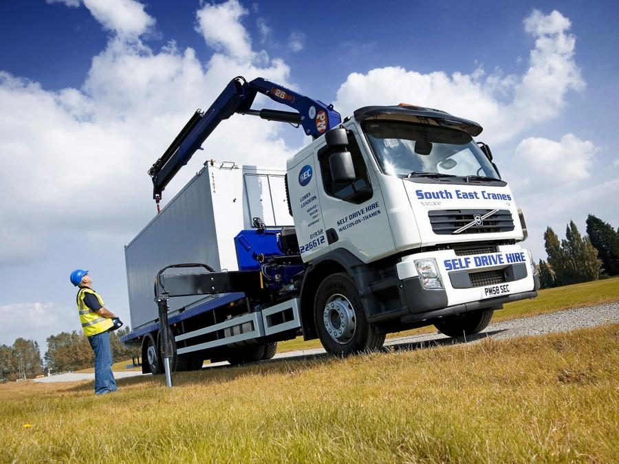  Volvo FE 6x2 2006 года  (фото 1 из 17)